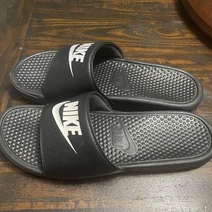 Nike slides